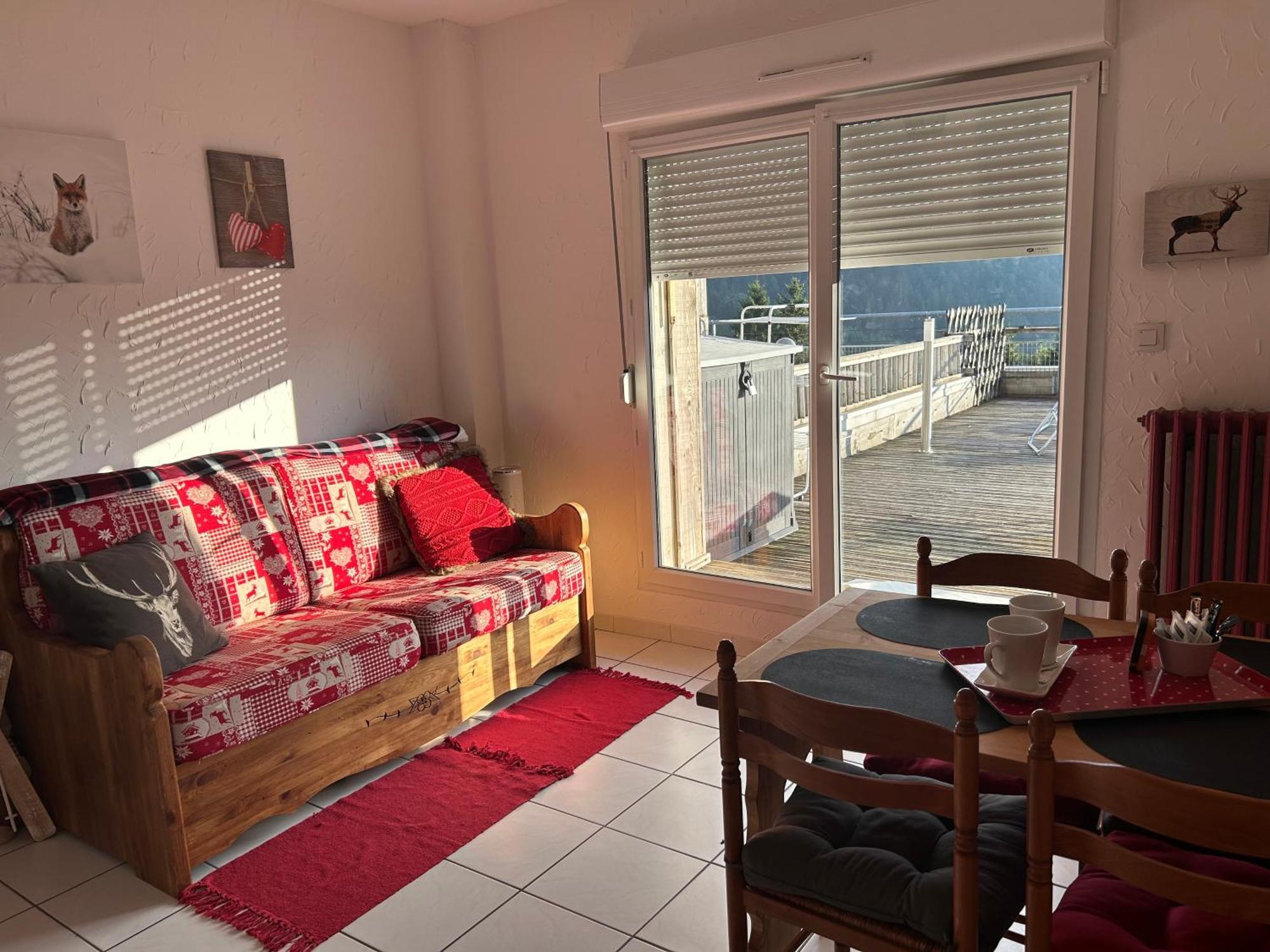 Apartment Sur Les Hauteurs De *